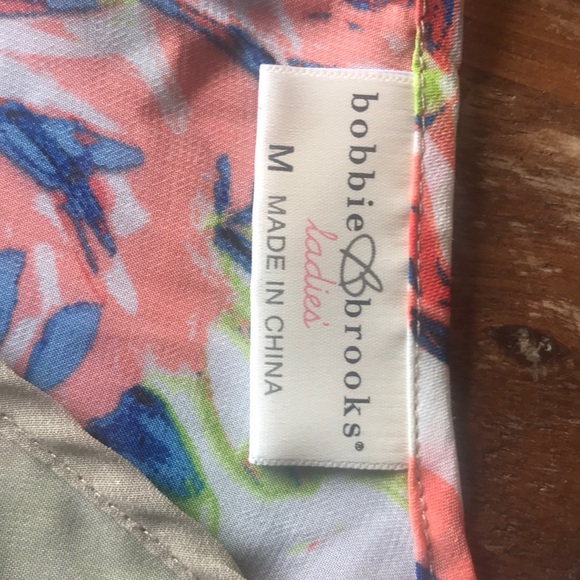 Sleeveless shirt - Picture 4 of 7